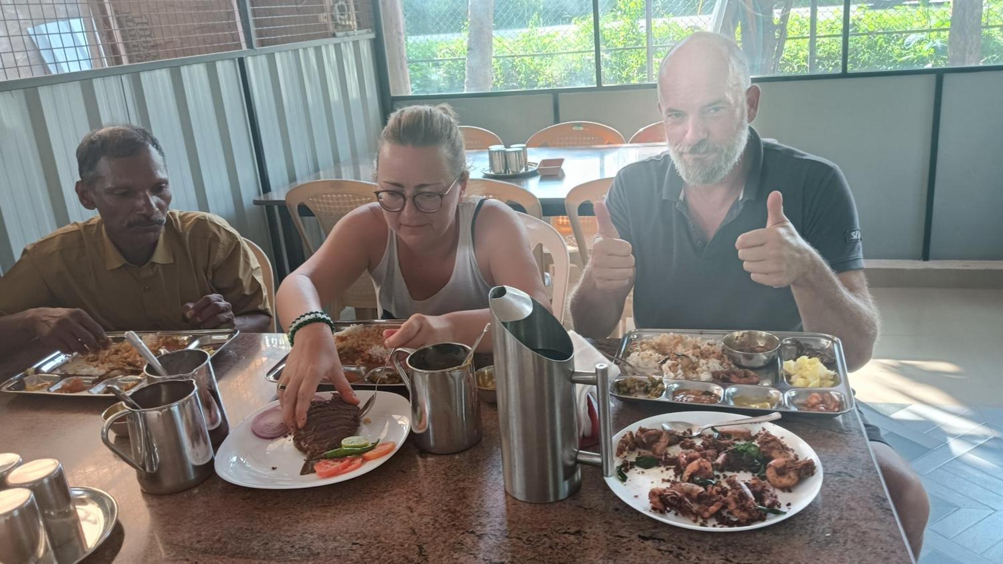 Dilkush Munroe Homestay Колам Екстериор снимка
